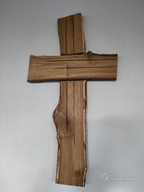 crocifisso fatto a mano