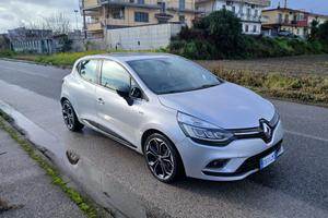 Renault Clio dCi 90 CV 5 porte Duel PARI AL NUOVO