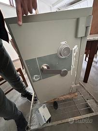 Cassaforte Lips Vago linea professionale