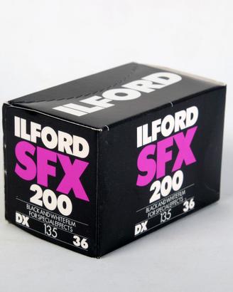 ILFORD SFX 200