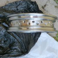 cerchio posteriore Triumph Thunderbird 900