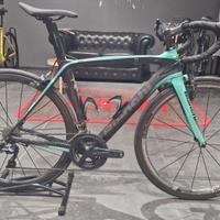 BIANCHI OLTRE XR3 CV ULTEGRA RUOTE CARBONIO TG. 53