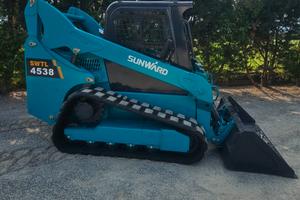Minipala cingolata SUNWARD SWTL4538 Skid loader