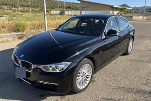 BMW 318b berlina
