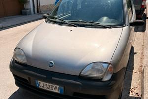 Fiat 600
