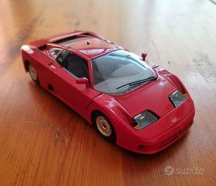 Bugatti EB110 (1991) Burago 1/24 - Made in Italy