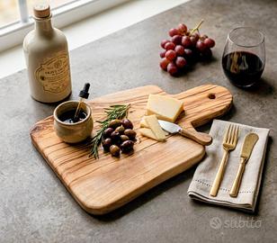 Tagliere in legno di ulivo 