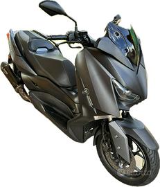 Maxi scooter Yamaha X-Max 300