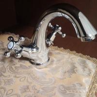 TRIS rubinetti poletti lavabo,bidet e vasca