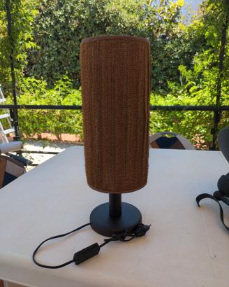 lampada vintage da tavolo in legno e juta
