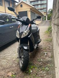 Scooter Aprilia 125