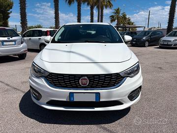 Fiat Tipo 1.6 Mjt 4 porte Lounge