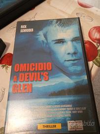 VHS- OMICIDIO A DEVIL'S GLEN con Rick Schroder