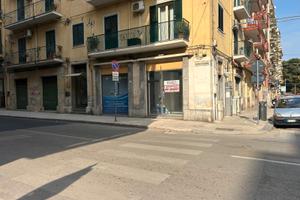 Locale commerciale via M.ROCCAFORTE