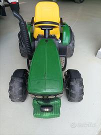 trattore elettrico John Deere 