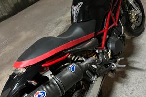 Ducati monster 900ie del 2001