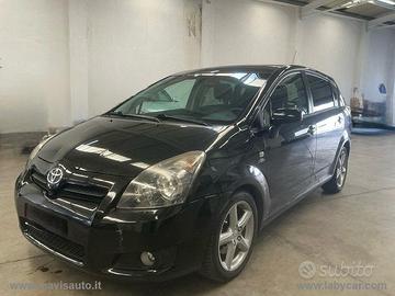 TOYOTA Corolla Verso 2.2 16V D-4D D-Cat 7pti TOYOT