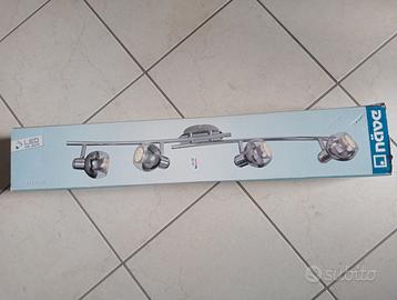 Lampadario moderno con i LED nuovo