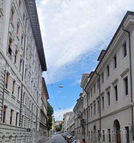 Stanza singola vicino la stazione