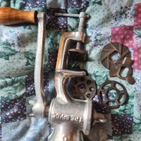 Tritatutto manovella