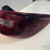 Stop fanale posteriore opel grandland x 9846766680