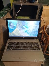 PC HP  AMD Ai8 1GB Windows 11 Hdd 500 GB+Office 