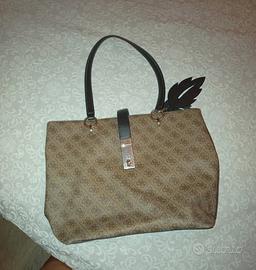 borsa Guess autunnale