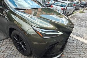 Lexus NX450+