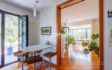 Attico con ampio Terrazzo .