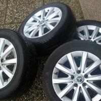 Cerchi M.B. con gomme 205.55 R 16"