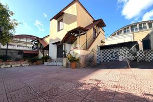 VILLA SINGOLA A NAPOLI