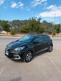 Captur 2018 1.5 diesel con gancio traino omologato