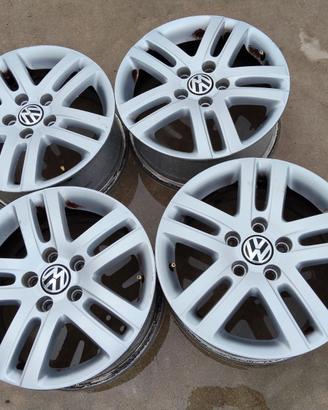 Cerchi  Volkswagen Golf 16