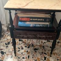 Piccolo comodino