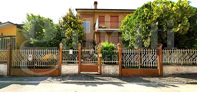 Appartamento Avezzano [AZ26029VRG]