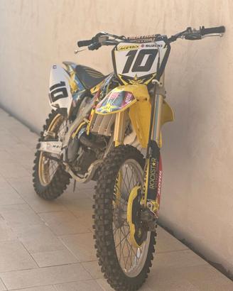 Suzuki rmz 250 4t