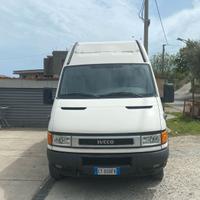 IVECO Daily Anno 2003 Isotermico