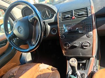 CLASSE A A180 1.9 CDI LEGGERE BENE ANNUNCIO 