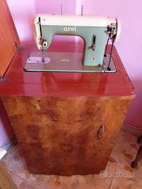 Macchina da cucire vintage