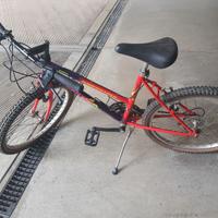 Mountain Bike Canyon jumpertrek Cx 200 . cambio sh