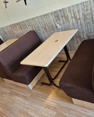 Divani e tavoli (Bar, Pub, Pizzeria)