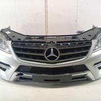 PARAURTI ANTERIORE CENTRALE MERCEDES ML W166 4Â° S