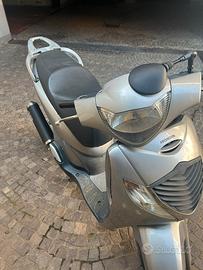sh 125 2007