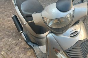 sh 125 2007
