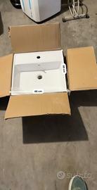 Lavandino quadrato nuovo