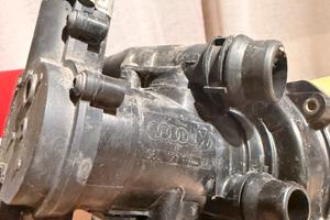Gruppo termostato e pompa acqua audi s3 2.0tfsi