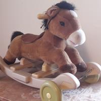 Cavallo peluche a dondolo con ruote cavalcabile