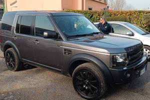 Discovery 3 del 2004. 7 posti