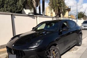 MASERATI GRECALE MODENA 2023