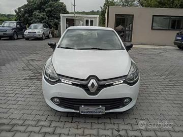 Renault - Clio Iv 5p 1.2 Wave Gpl 75cv.